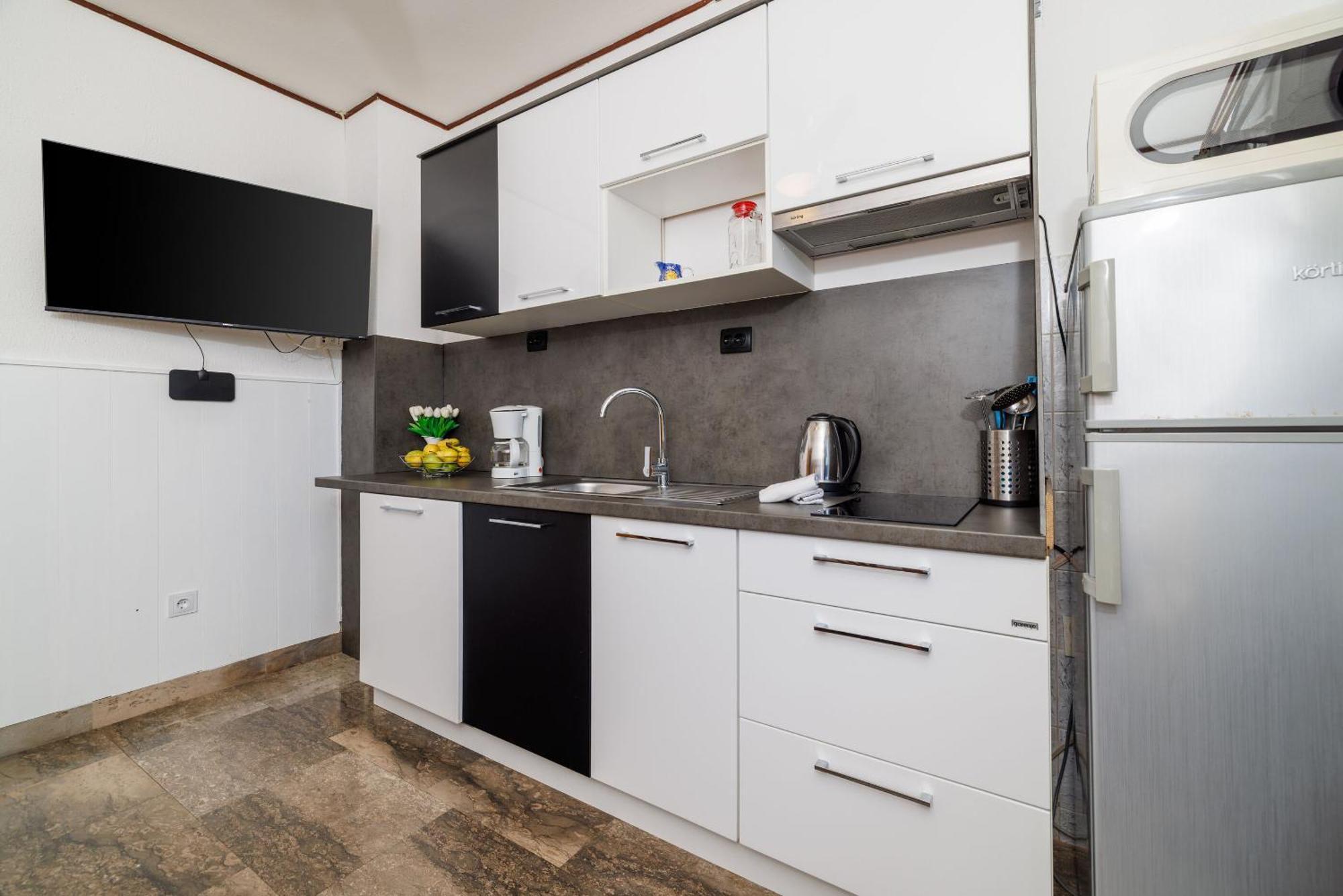 Apartment Petar Poljice Екстериор снимка